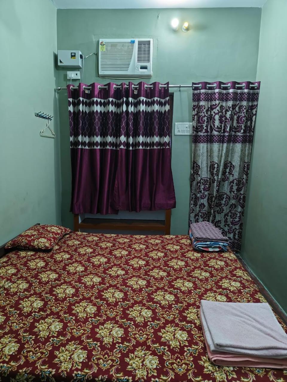 Vishnu Rest House Váránaszi Kültér fotó